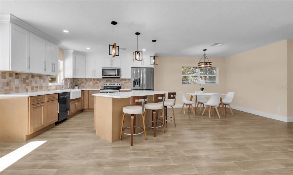 For Sale: $544,900 (4 beds, 3 baths, 1860 Square Feet)