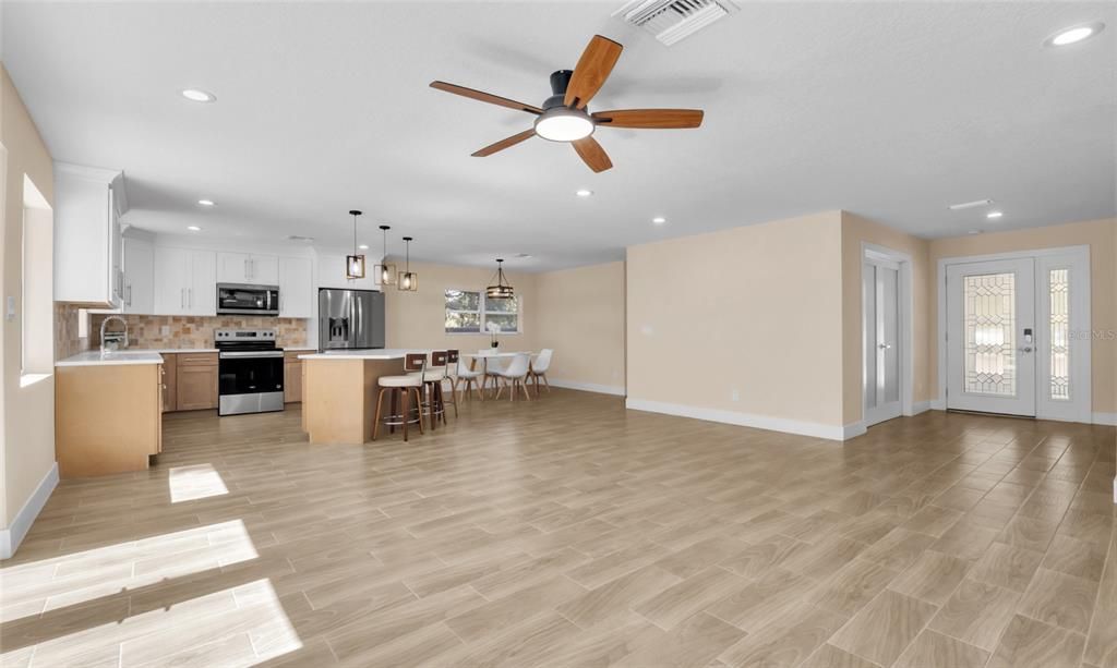 For Sale: $544,900 (4 beds, 3 baths, 1860 Square Feet)