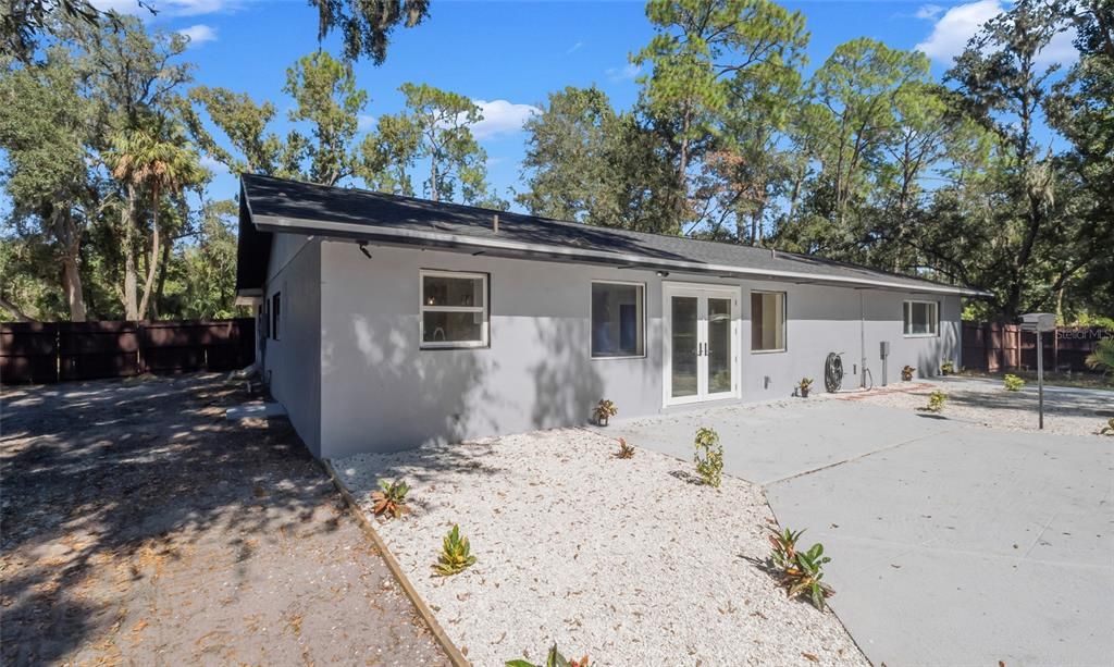 For Sale: $544,900 (4 beds, 3 baths, 1860 Square Feet)