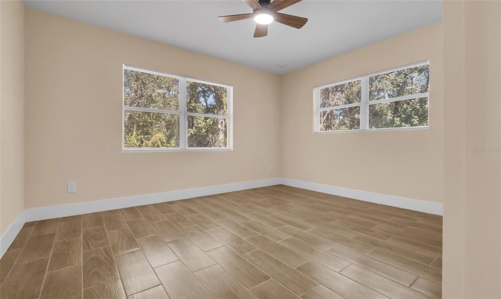 For Sale: $544,900 (4 beds, 3 baths, 1860 Square Feet)