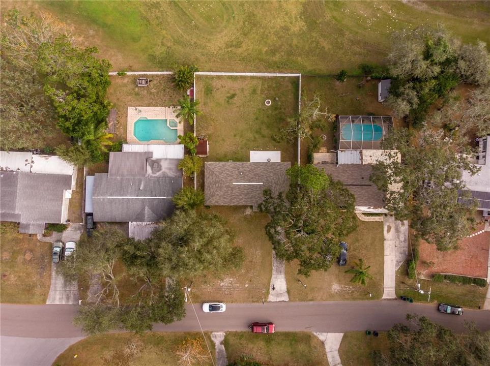 合同活跃: $335,000 (2 贝兹, 1 浴室, 1118 平方英尺)