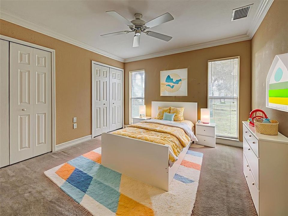 Active With Contract: $290,000 (3 beds, 2 baths, 1633 Square Feet)