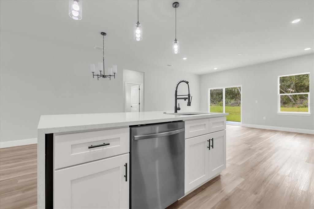 For Sale: $300,000 (4 beds, 3 baths, 1865 Square Feet)