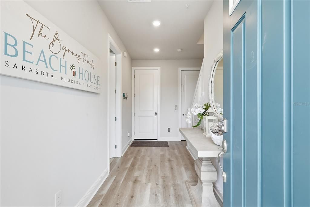 For Sale: $1,150,000 (3 beds, 3 baths, 2445 Square Feet)