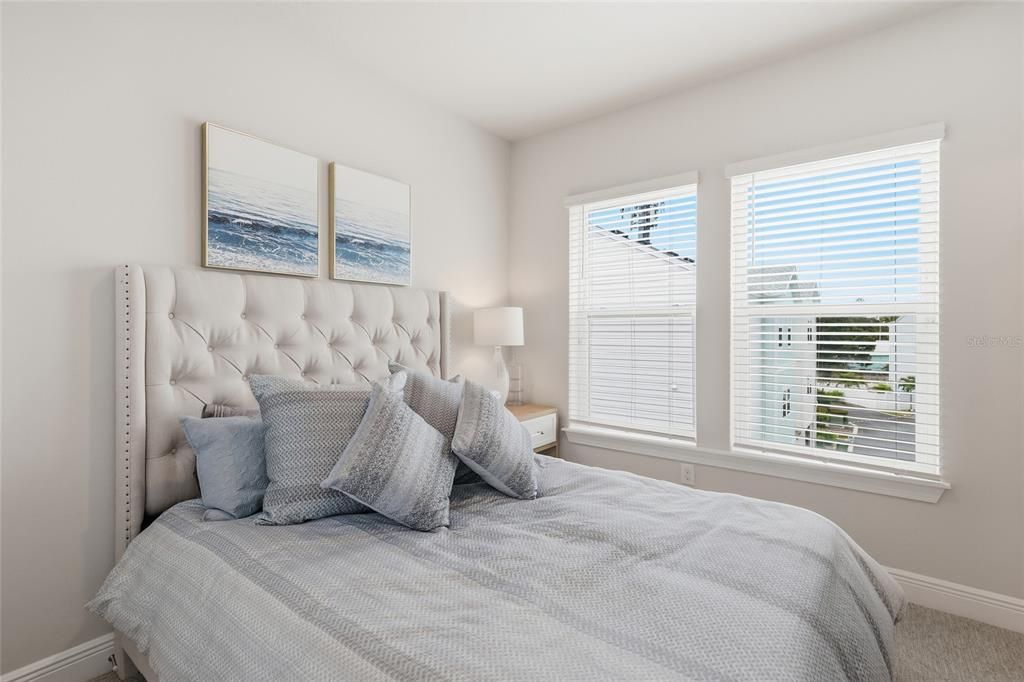 For Sale: $1,150,000 (3 beds, 3 baths, 2445 Square Feet)