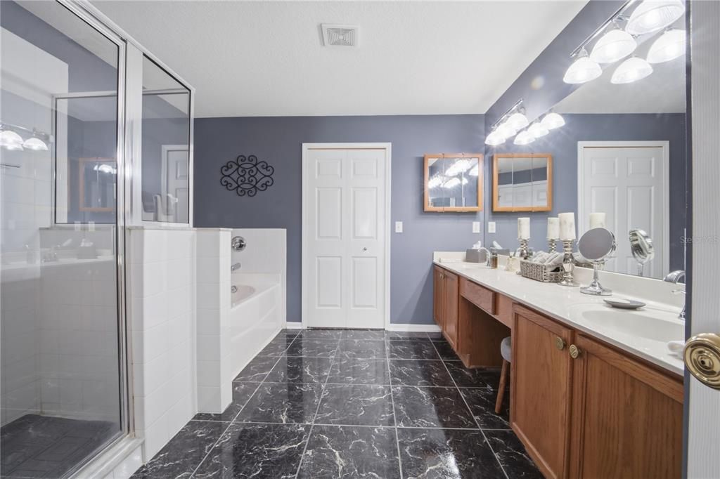 For Sale: $345,000 (2 beds, 2 baths, 1538 Square Feet)