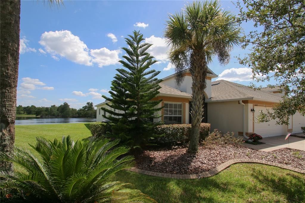 For Sale: $345,000 (2 beds, 2 baths, 1538 Square Feet)