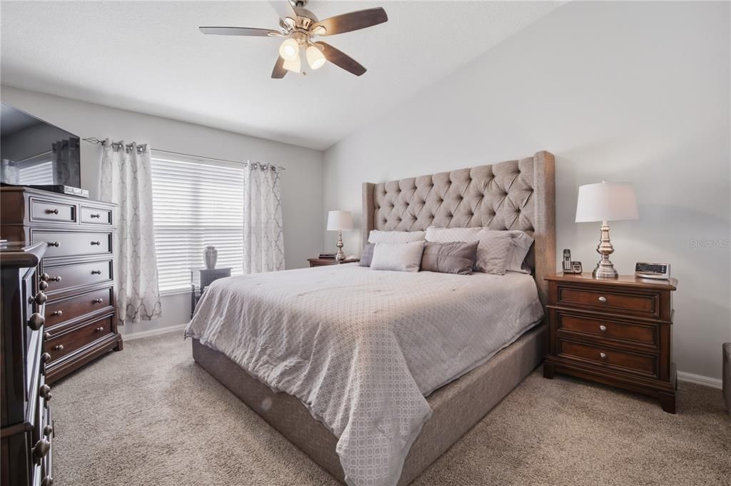 For Sale: $345,000 (2 beds, 2 baths, 1538 Square Feet)