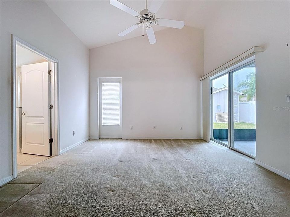 На продажу: $314,900 (3 спален, 2 ванн, 1618 Квадратных фут)