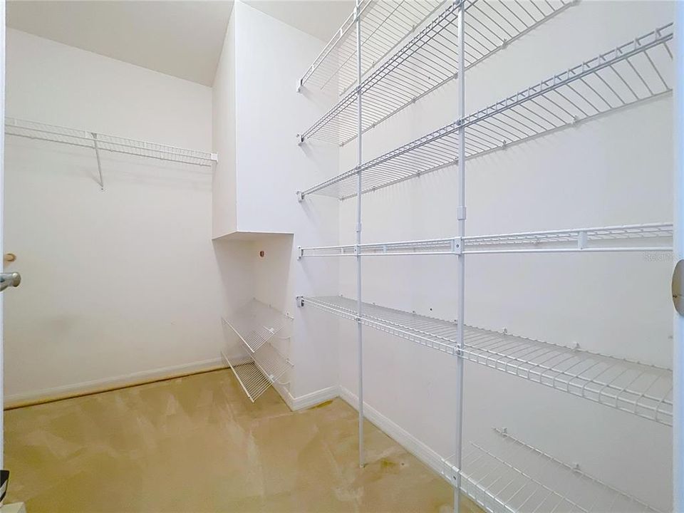 На продажу: $314,900 (3 спален, 2 ванн, 1618 Квадратных фут)