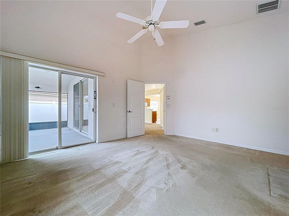 На продажу: $314,900 (3 спален, 2 ванн, 1618 Квадратных фут)