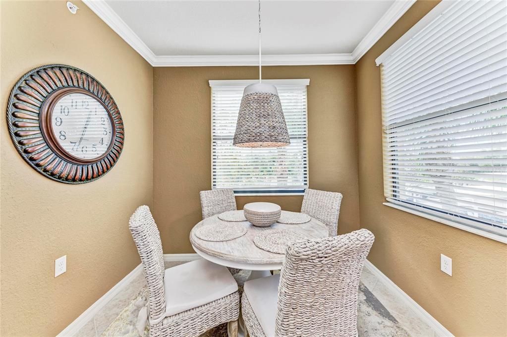 待售: $309,000 (2 贝兹, 2 浴室, 1297 平方英尺)