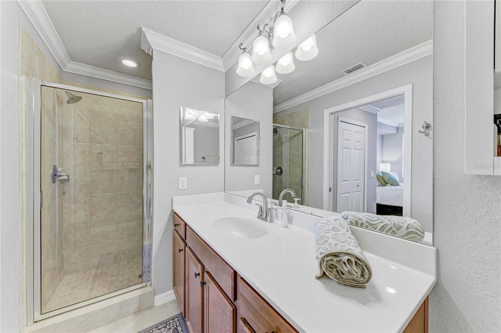 待售: $309,000 (2 贝兹, 2 浴室, 1297 平方英尺)