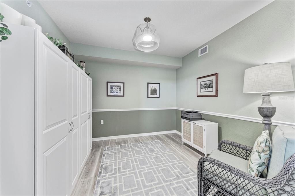 待售: $309,000 (2 贝兹, 2 浴室, 1297 平方英尺)