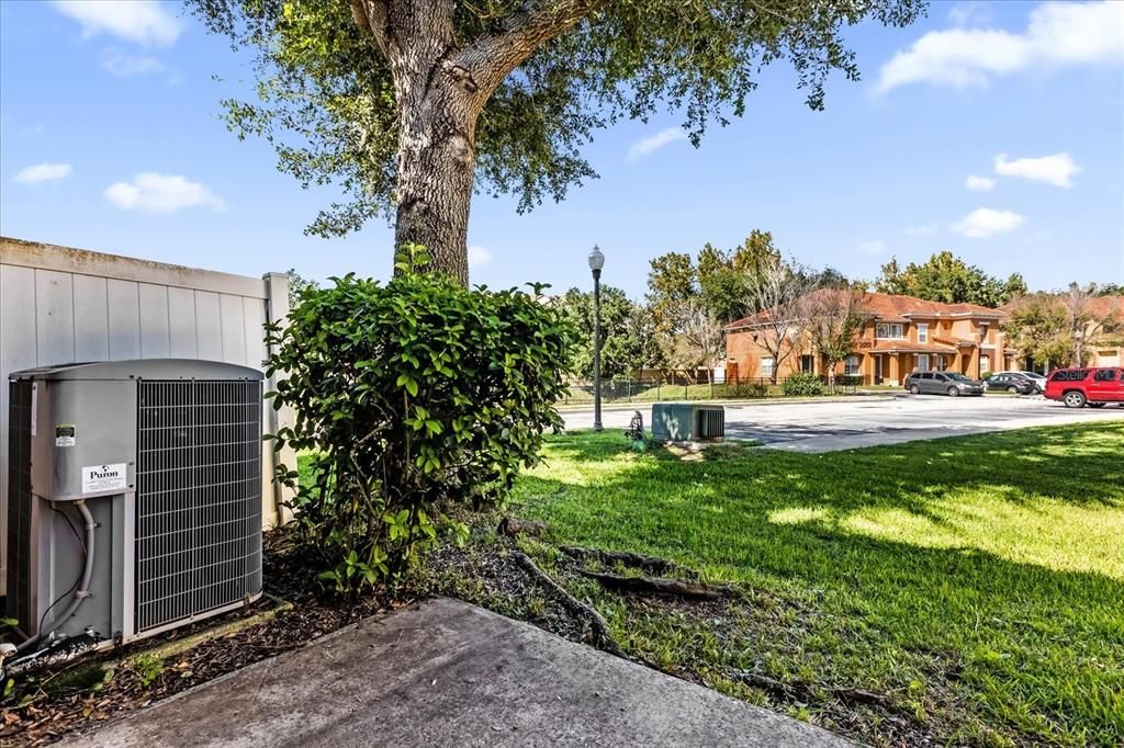 For Sale: $279,000 (3 beds, 3 baths, 1362 Square Feet)