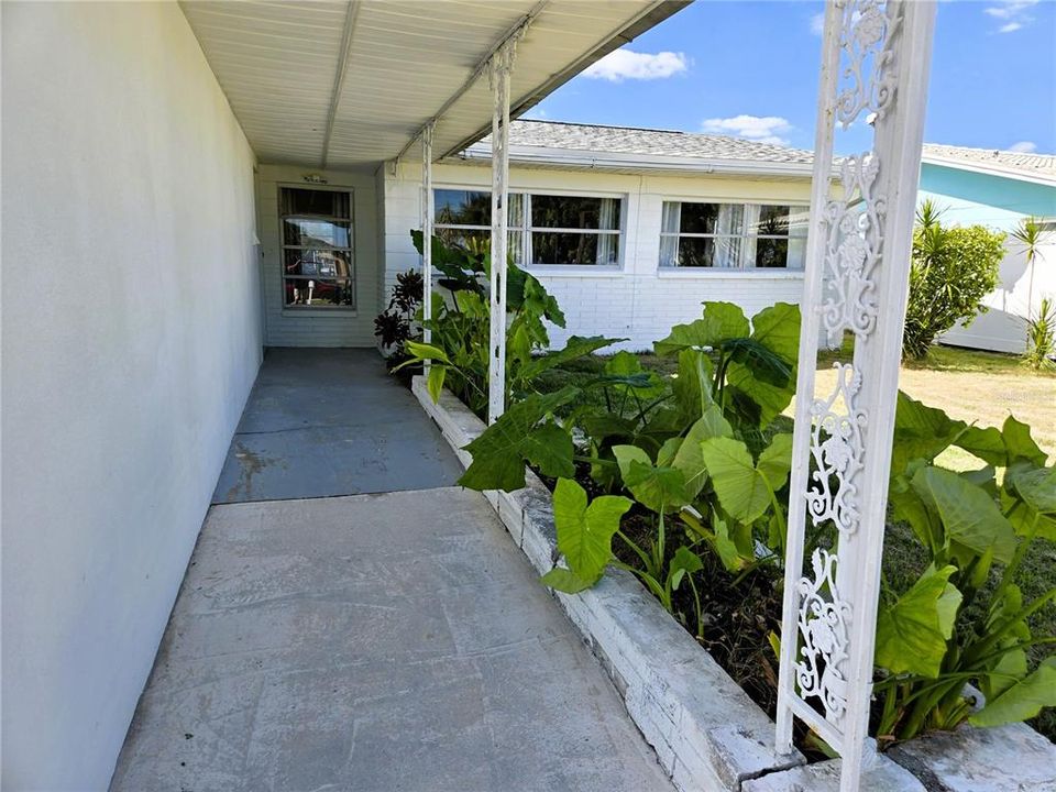 For Rent: $3,800 (3 beds, 2 baths, 1490 Square Feet)