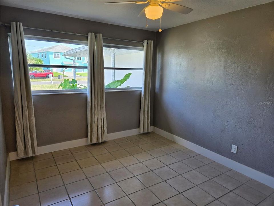 For Rent: $3,800 (3 beds, 2 baths, 1490 Square Feet)