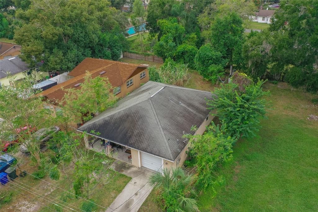 合同活跃: $199,990 (3 贝兹, 2 浴室, 1245 平方英尺)