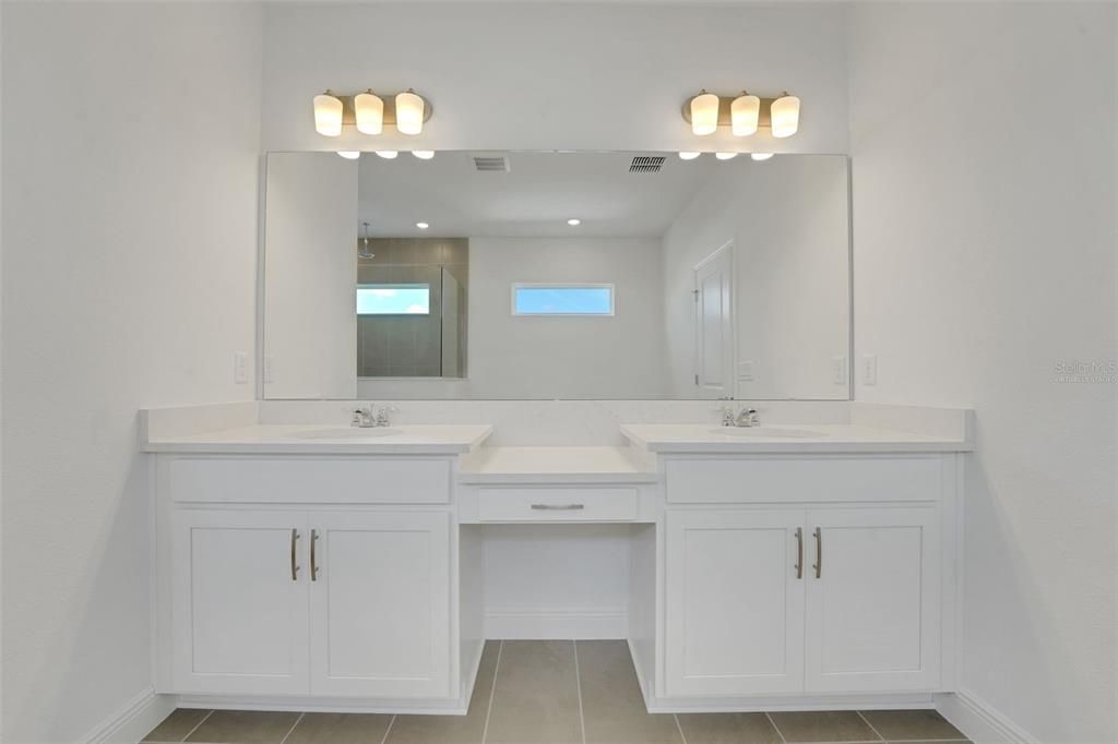 Active With Contract: $605,125 (4 beds, 3 baths, 2520 Square Feet)