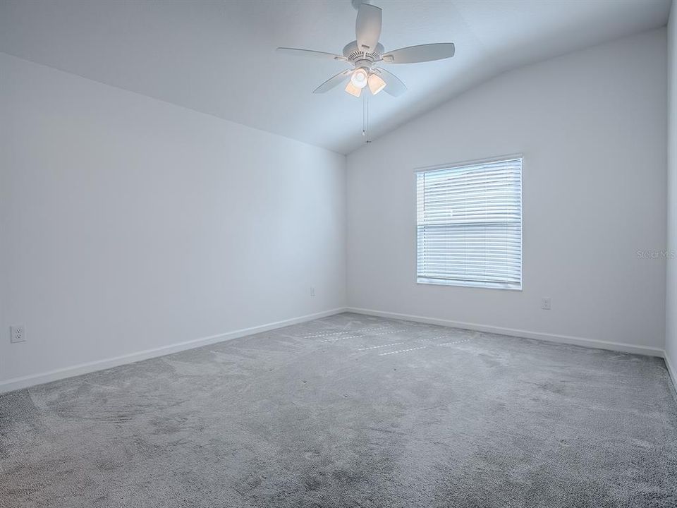 Active With Contract: $339,000 (2 beds, 2 baths, 1300 Square Feet)