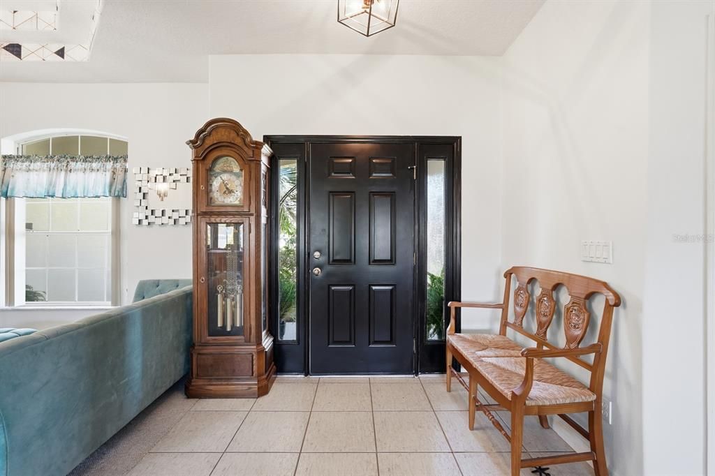 Active With Contract: $350,000 (3 beds, 3 baths, 2042 Square Feet)