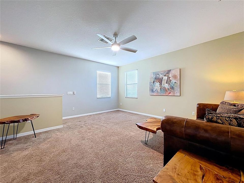 待售: $590,000 (4 贝兹, 3 浴室, 2671 平方英尺)