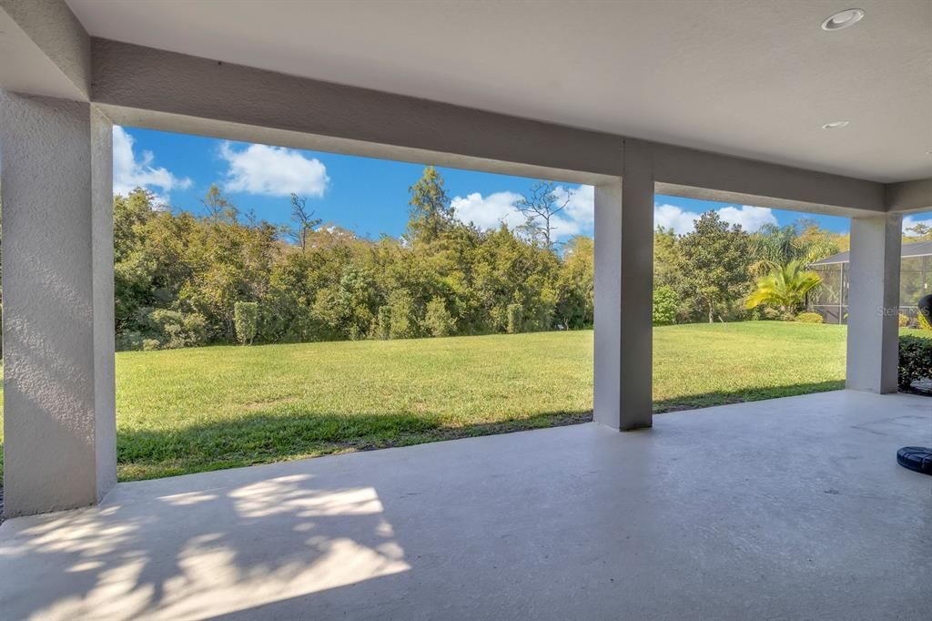 For Sale: $725,000 (5 beds, 3 baths, 4200 Square Feet)