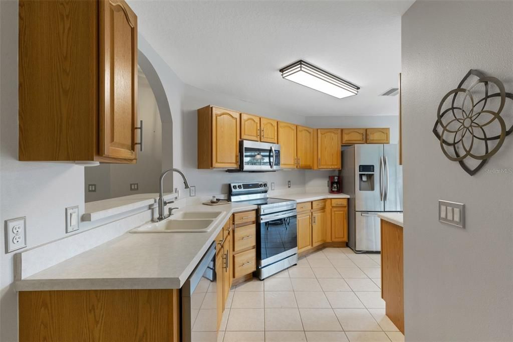 Под контрактом: $285,000 (2 спален, 2 ванн, 1485 Квадратных фут)