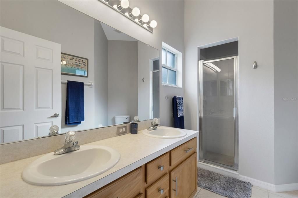 Под контрактом: $285,000 (2 спален, 2 ванн, 1485 Квадратных фут)