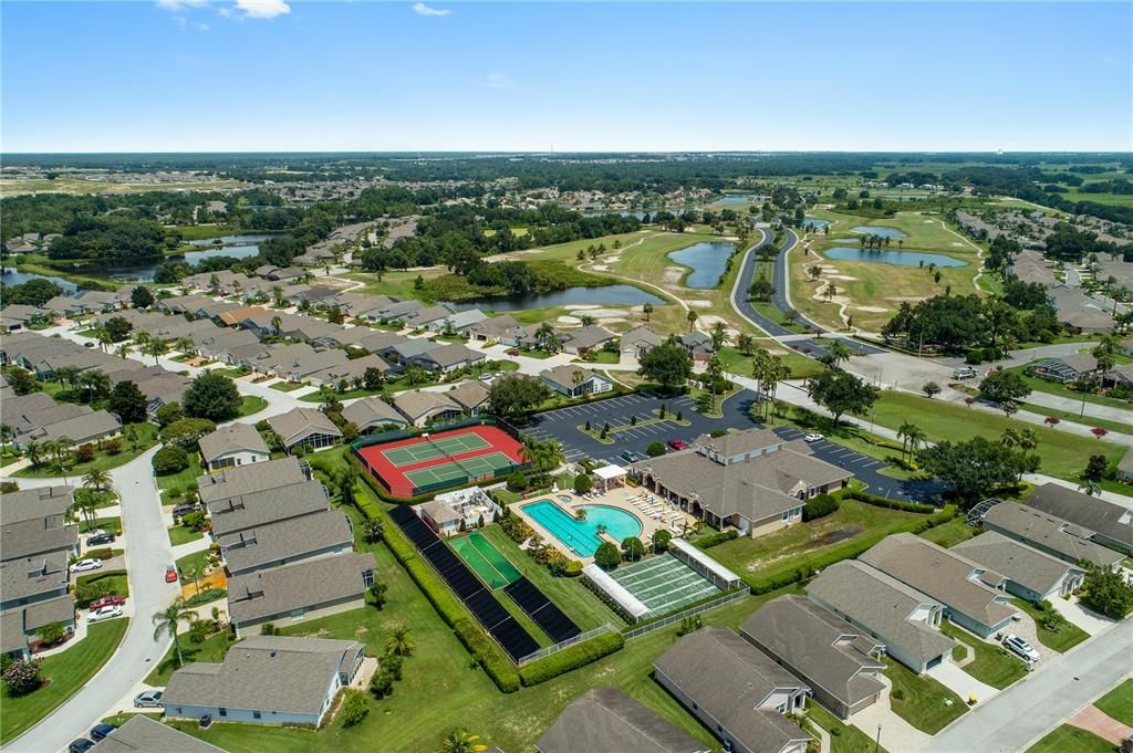 Под контрактом: $285,000 (2 спален, 2 ванн, 1485 Квадратных фут)