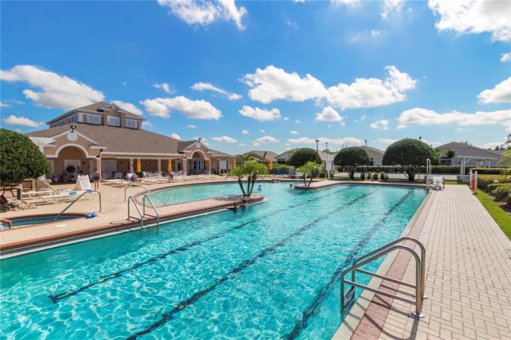 Под контрактом: $285,000 (2 спален, 2 ванн, 1485 Квадратных фут)