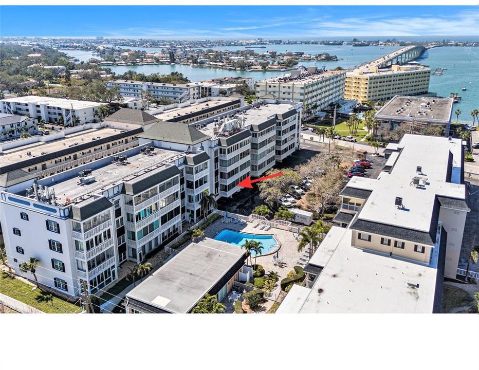 En Venta: $299,000 (2 camas, 2 baños, 1300 Pies cuadrados)