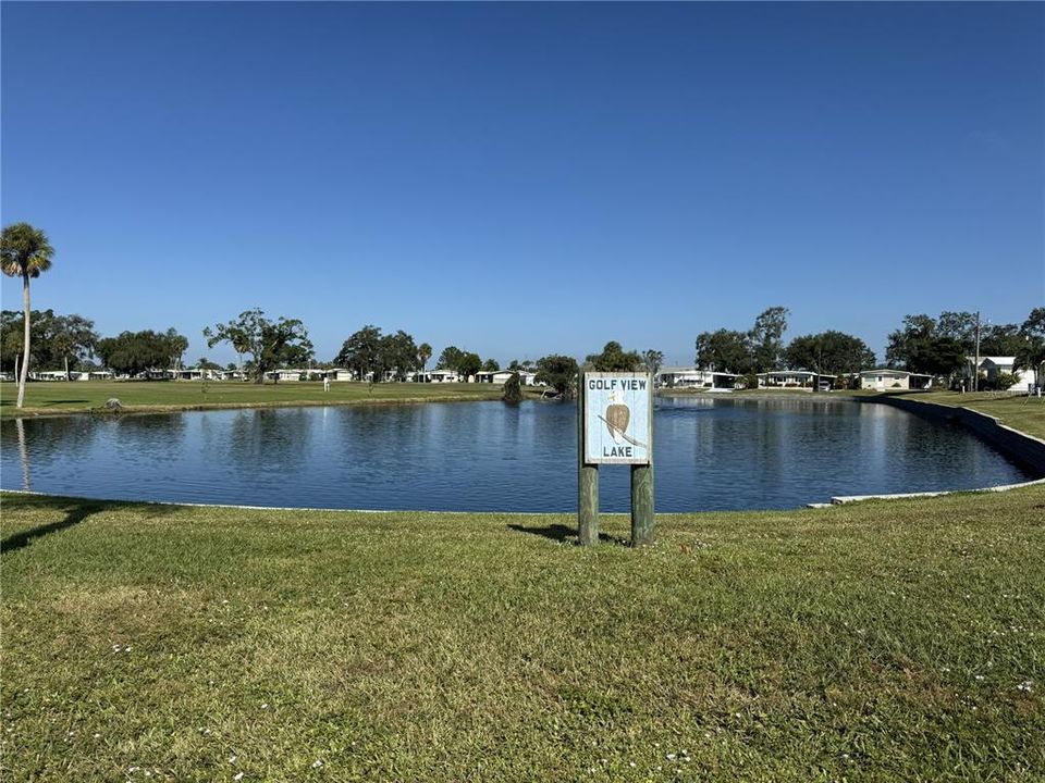 For Sale: $129,900 (2 beds, 2 baths, 840 Square Feet)