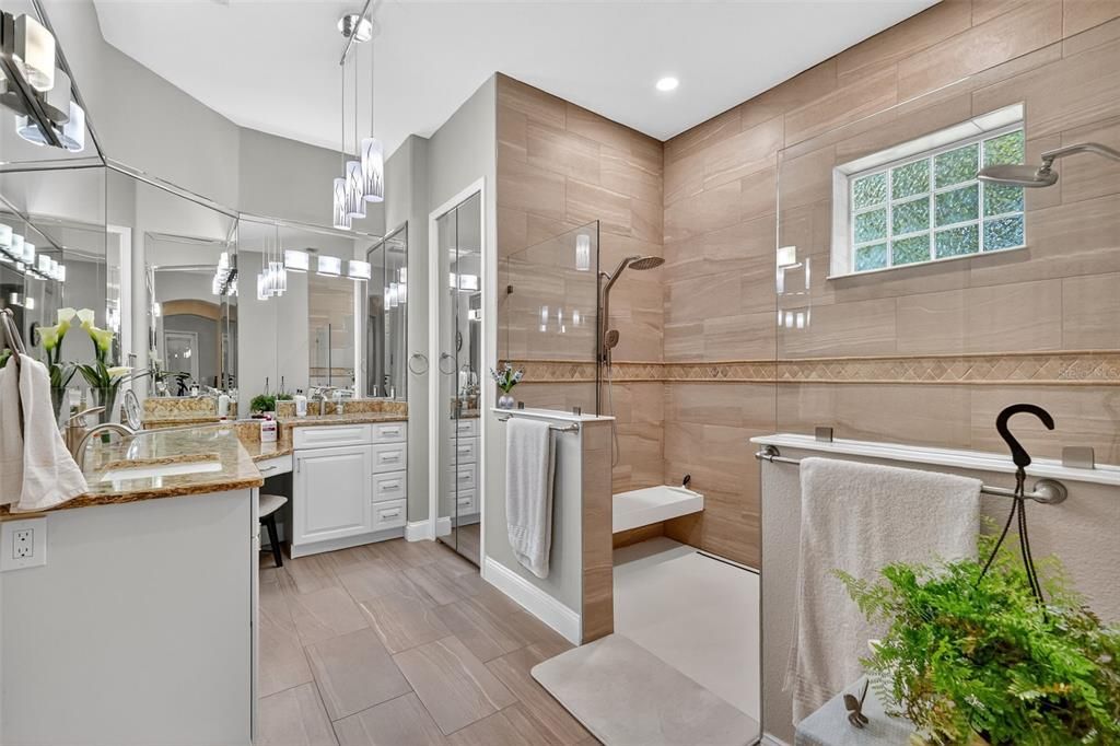 待售: $699,900 (4 贝兹, 2 浴室, 3639 平方英尺)