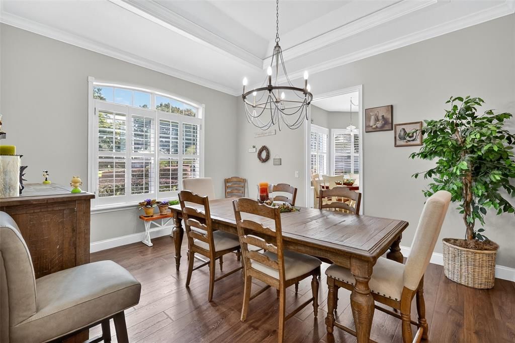 待售: $699,900 (4 贝兹, 2 浴室, 3639 平方英尺)