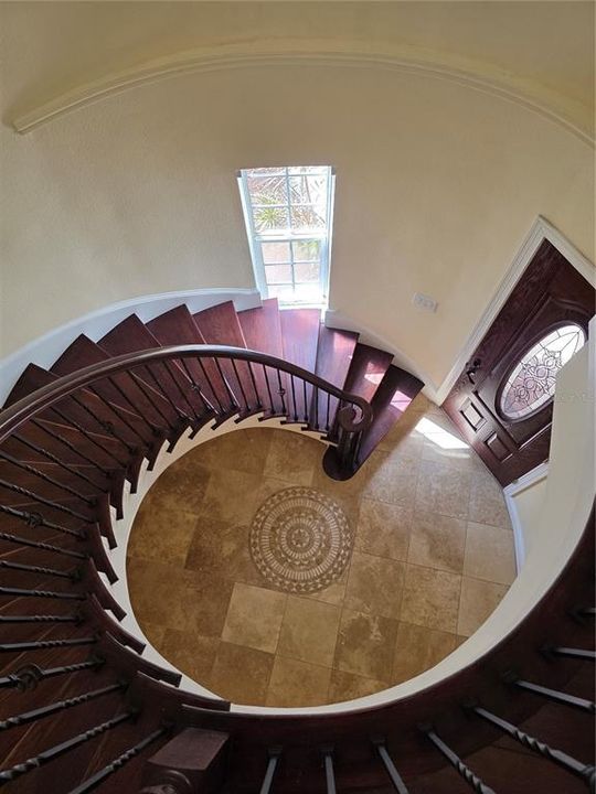 En Venta: $735,000 (5 camas, 6 baños, 4277 Pies cuadrados)