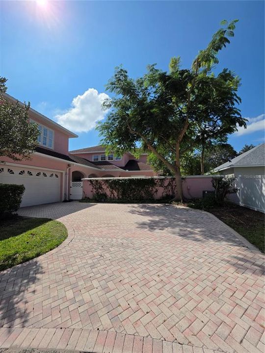 En Venta: $735,000 (5 camas, 6 baños, 4277 Pies cuadrados)