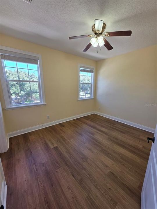 En Venta: $735,000 (5 camas, 6 baños, 4277 Pies cuadrados)