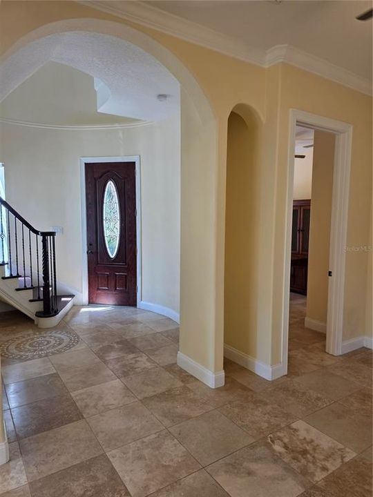 En Venta: $735,000 (5 camas, 6 baños, 4277 Pies cuadrados)