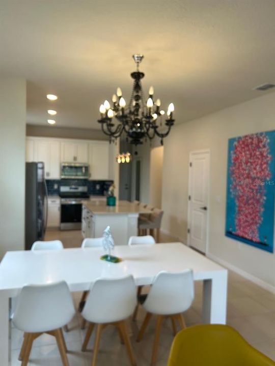 For Rent: $2,750 (2 beds, 2 baths, 1395 Square Feet)