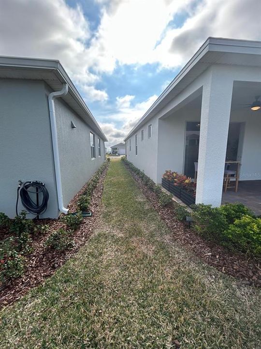 For Rent: $2,750 (2 beds, 2 baths, 1395 Square Feet)