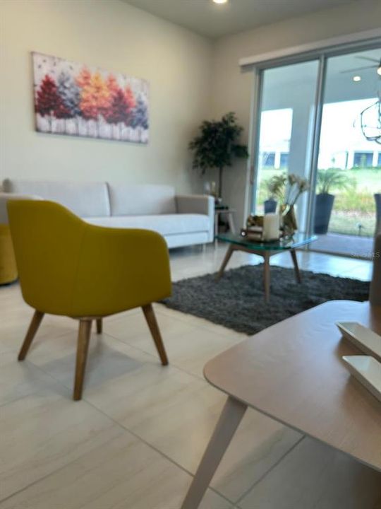 For Rent: $2,750 (2 beds, 2 baths, 1395 Square Feet)