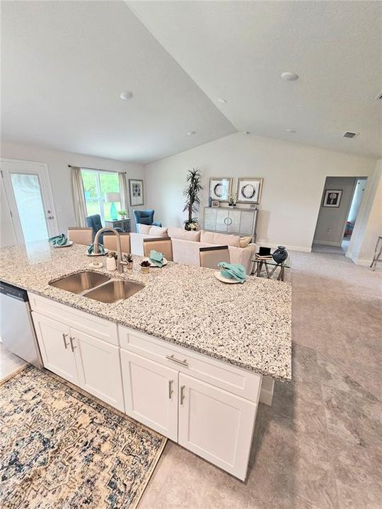 待售: $400,150 (4 贝兹, 3 浴室, 2071 平方英尺)