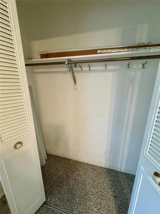 出租: $1,800 (2 贝兹, 2 浴室, 912 平方英尺)