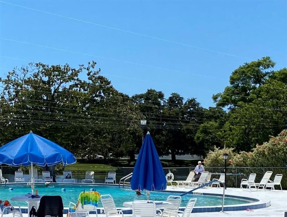 出租: $1,800 (2 贝兹, 2 浴室, 912 平方英尺)