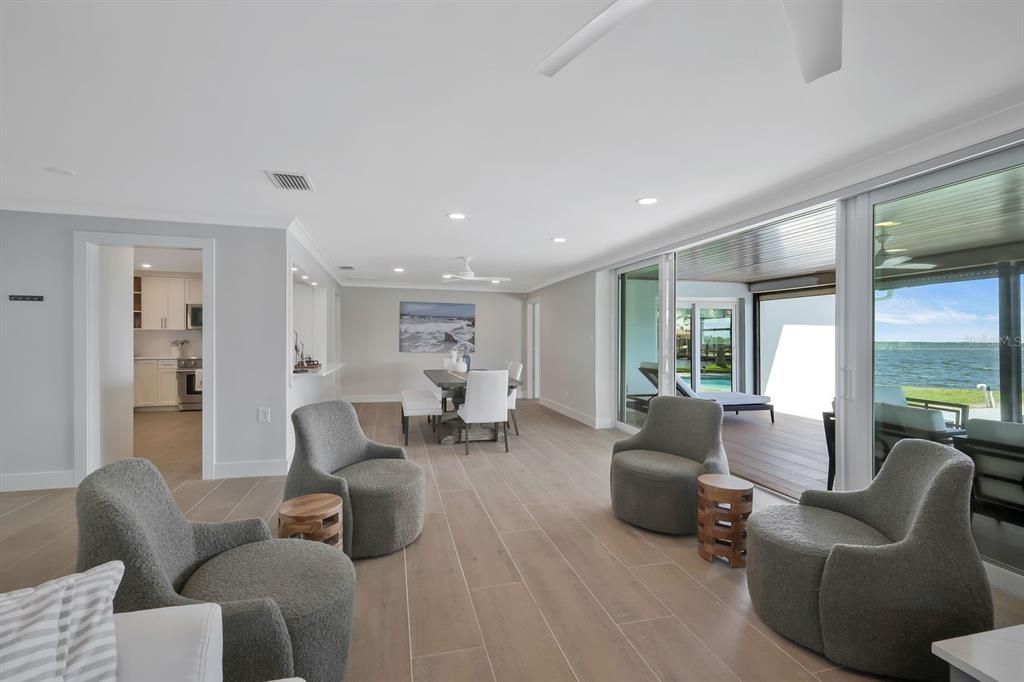 待售: $2,299,000 (3 贝兹, 3 浴室, 2193 平方英尺)