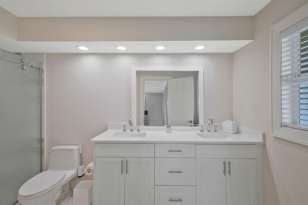 待售: $2,299,000 (3 贝兹, 3 浴室, 2193 平方英尺)