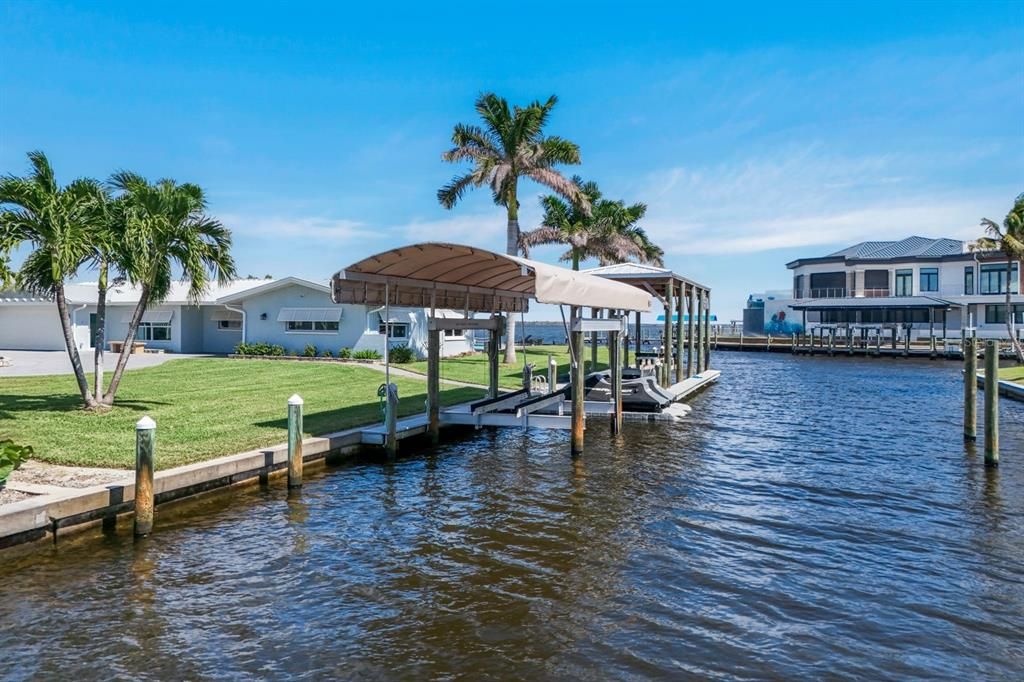 待售: $2,299,000 (3 贝兹, 3 浴室, 2193 平方英尺)