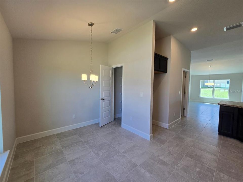 For Sale: $293,250 (4 beds, 2 baths, 1831 Square Feet)