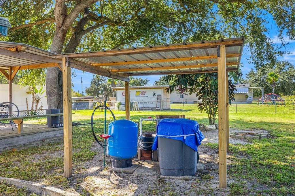 Под контрактом: $279,900 (3 спален, 2 ванн, 1713 Квадратных фут)